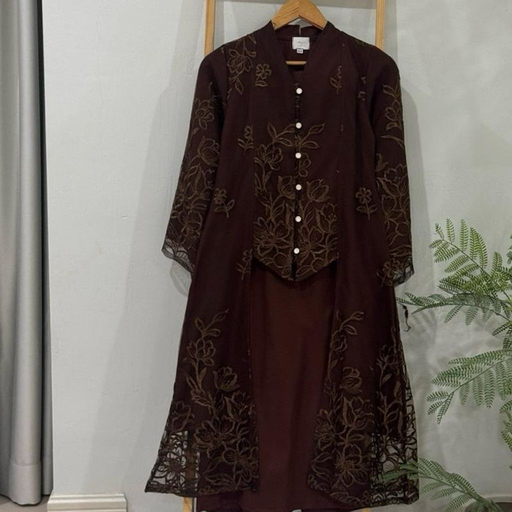 3c87274cbb7f41a8b650bf035b0e2009~tplv-aphluv4xwc-origin-jpeg