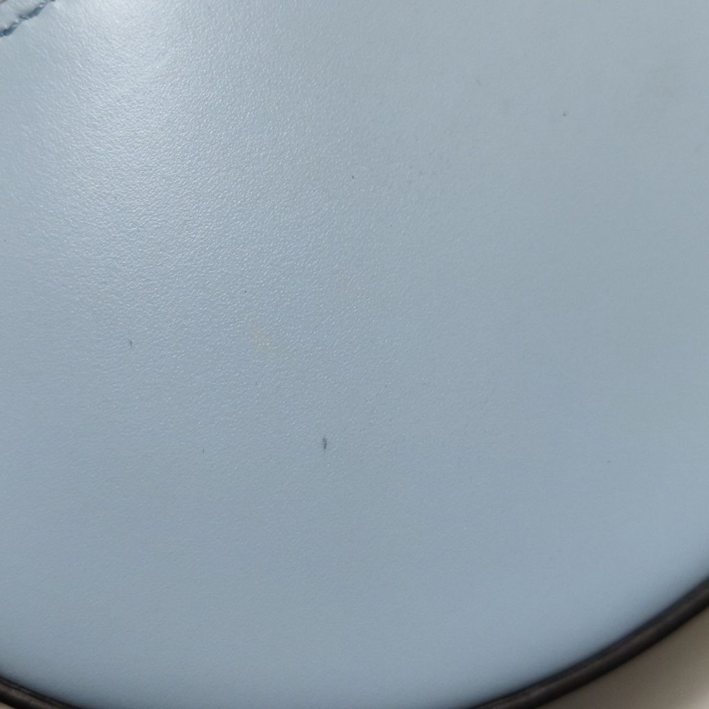 photo_6122994253395856620_y