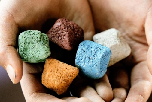 LINE_ALBUM_0302 石頭畫筆_260302_23