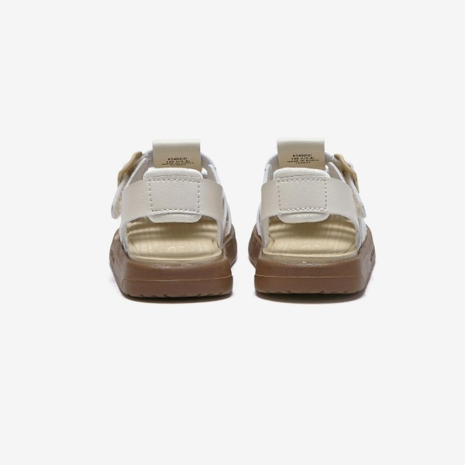 LINE_ALBUM_0522 Newbalance_260522_18