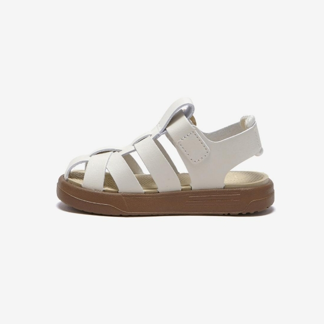 LINE_ALBUM_0522 Newbalance_260522_17