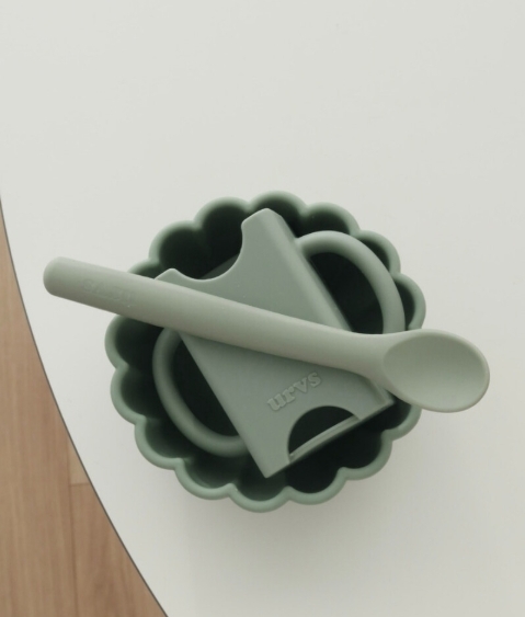 1784529303940