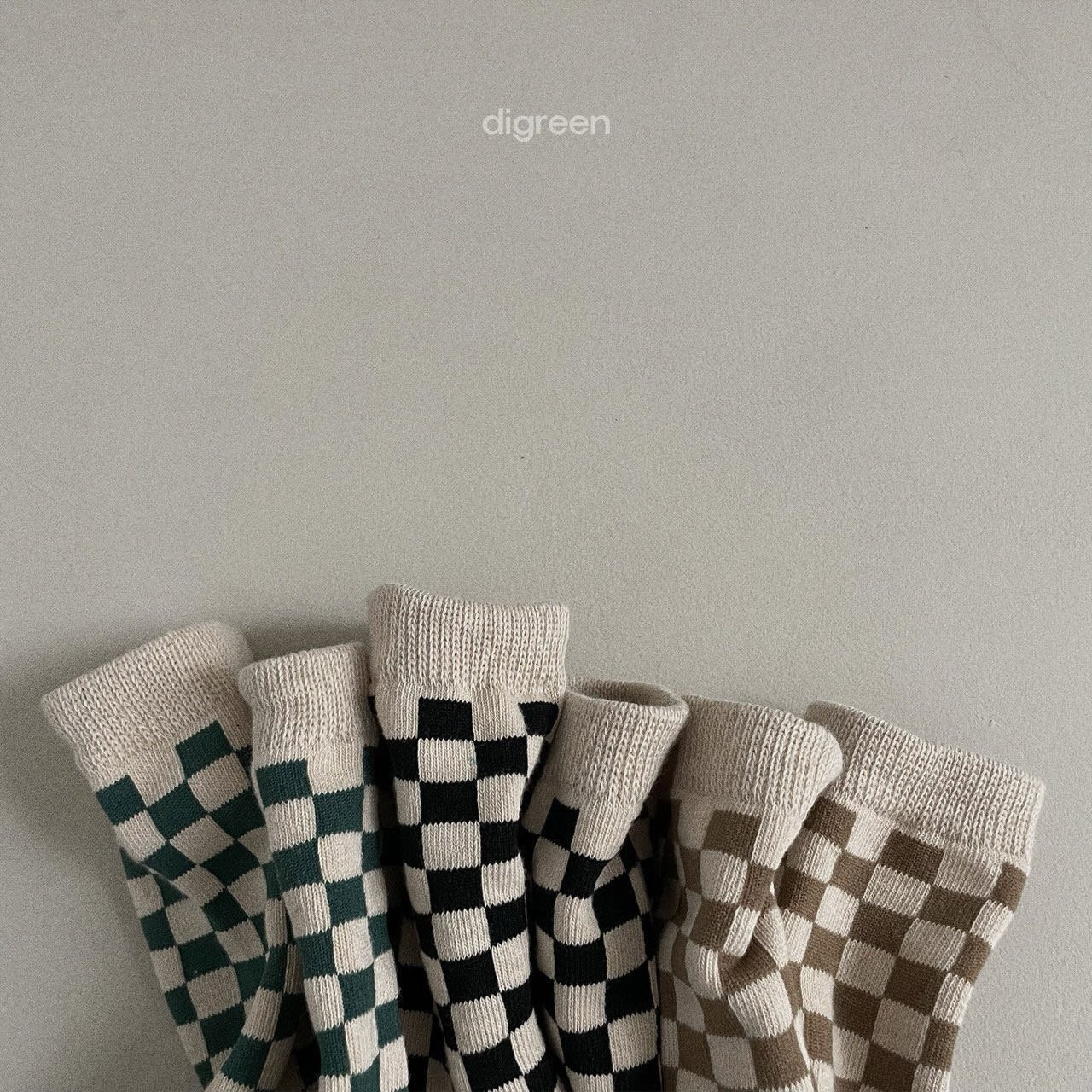 3_8_641784614556