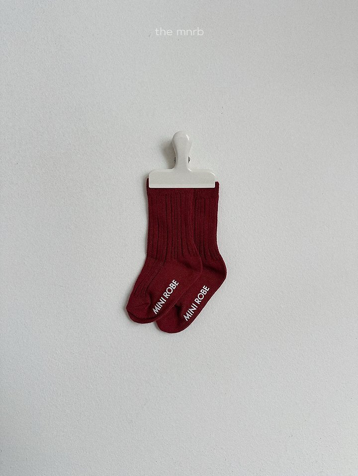 4_37_8191784892033