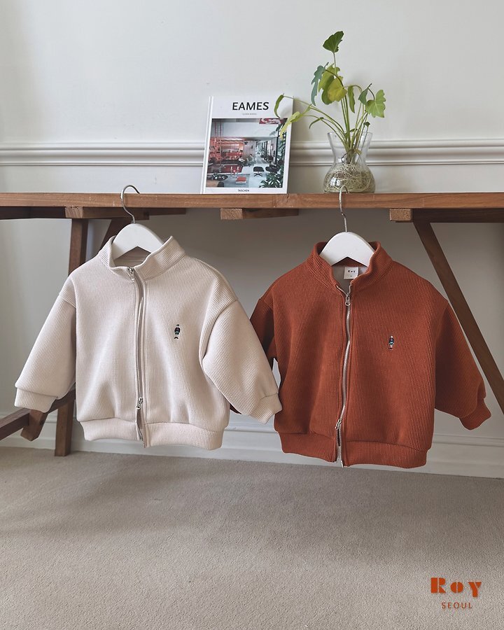 4_70_2161788378758