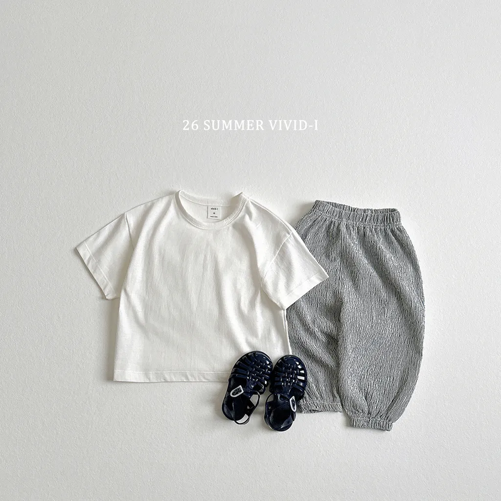 102752773