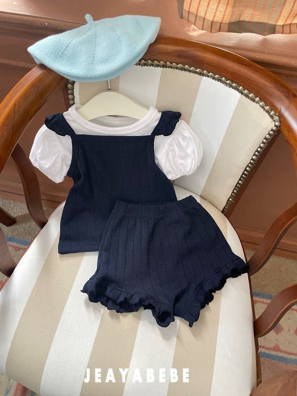 1775045792_6434697903