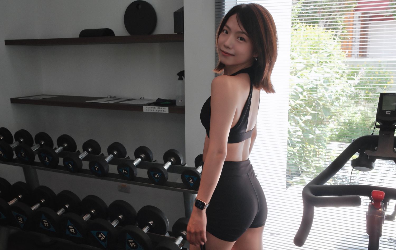 https://cdn.store-assets.com/s/1434692/f/17213846.jpg
