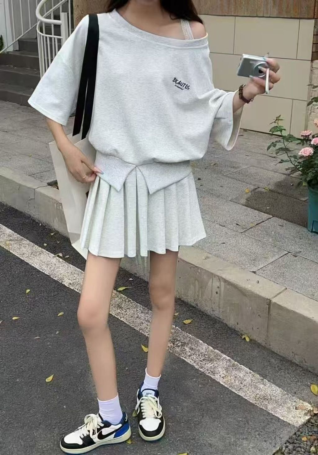 834b9eb9a097208c4ebd48b4528fe883