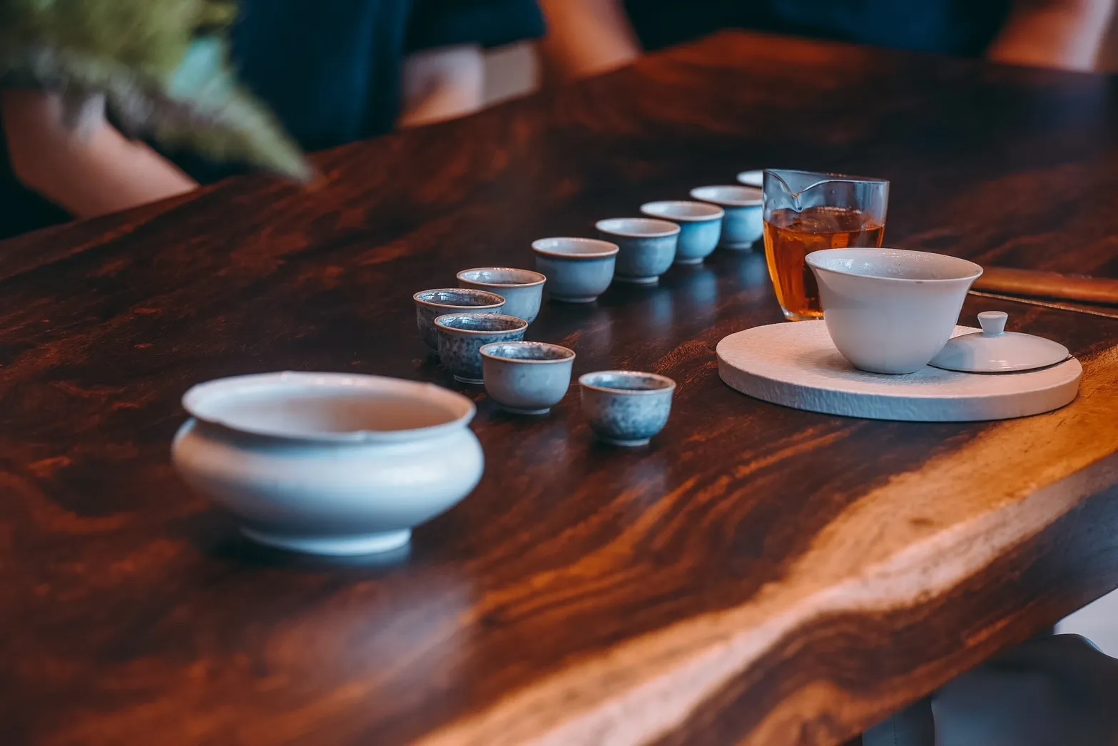 茶葉怎麼泡才好喝？紅茶、烏龍茶、綠茶的完美沖泡溫度與時間指南