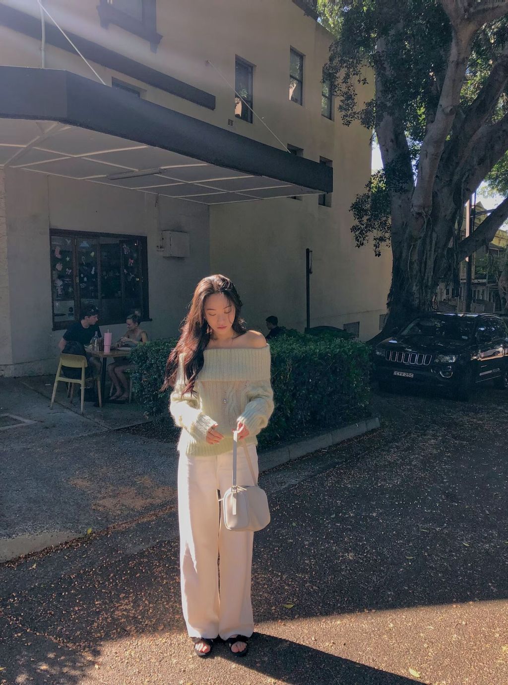 77c3edc879eb9d163f62240613e31985