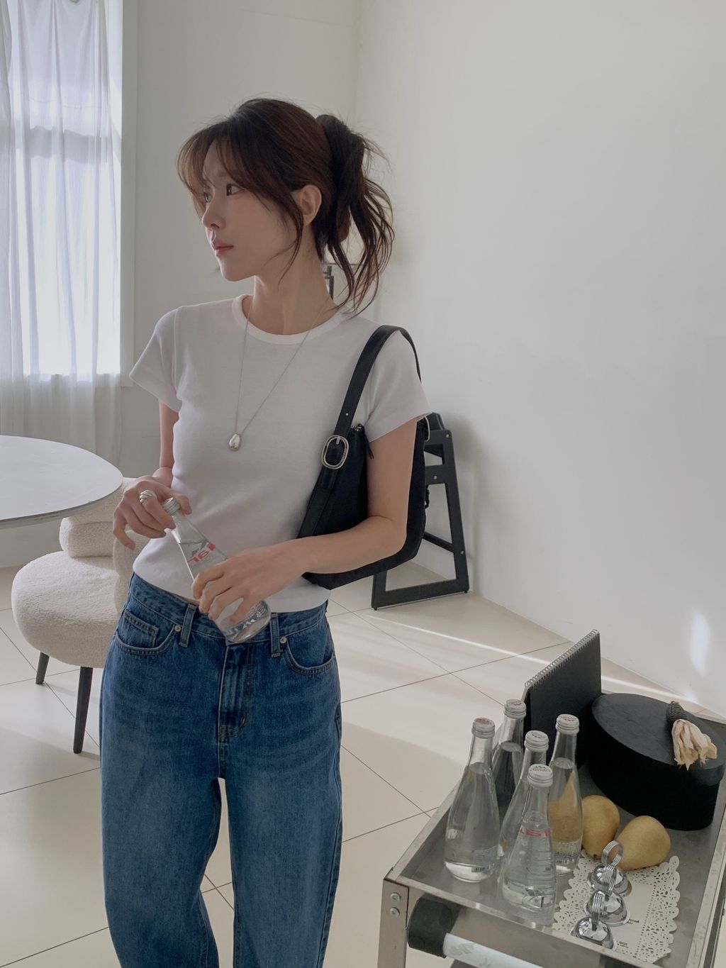 snapvideo--@miel__product on Instagram: "•올리브티셔츠
Ivory | Mela-1194