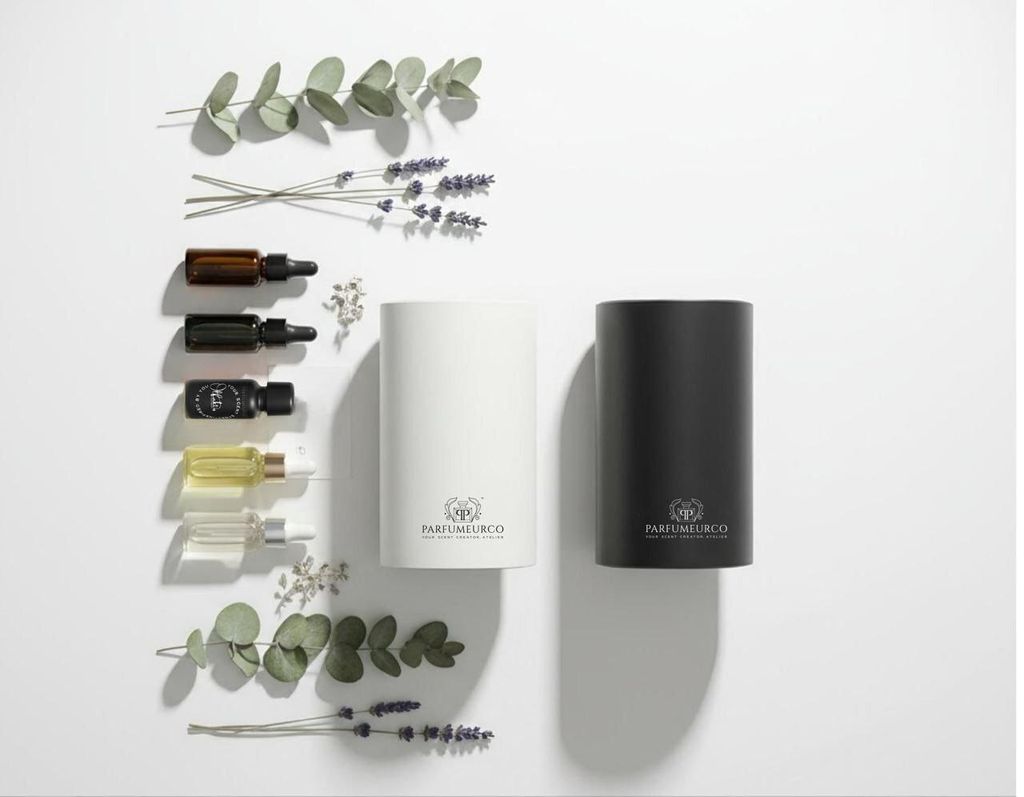 Ceramic Black & Ivory