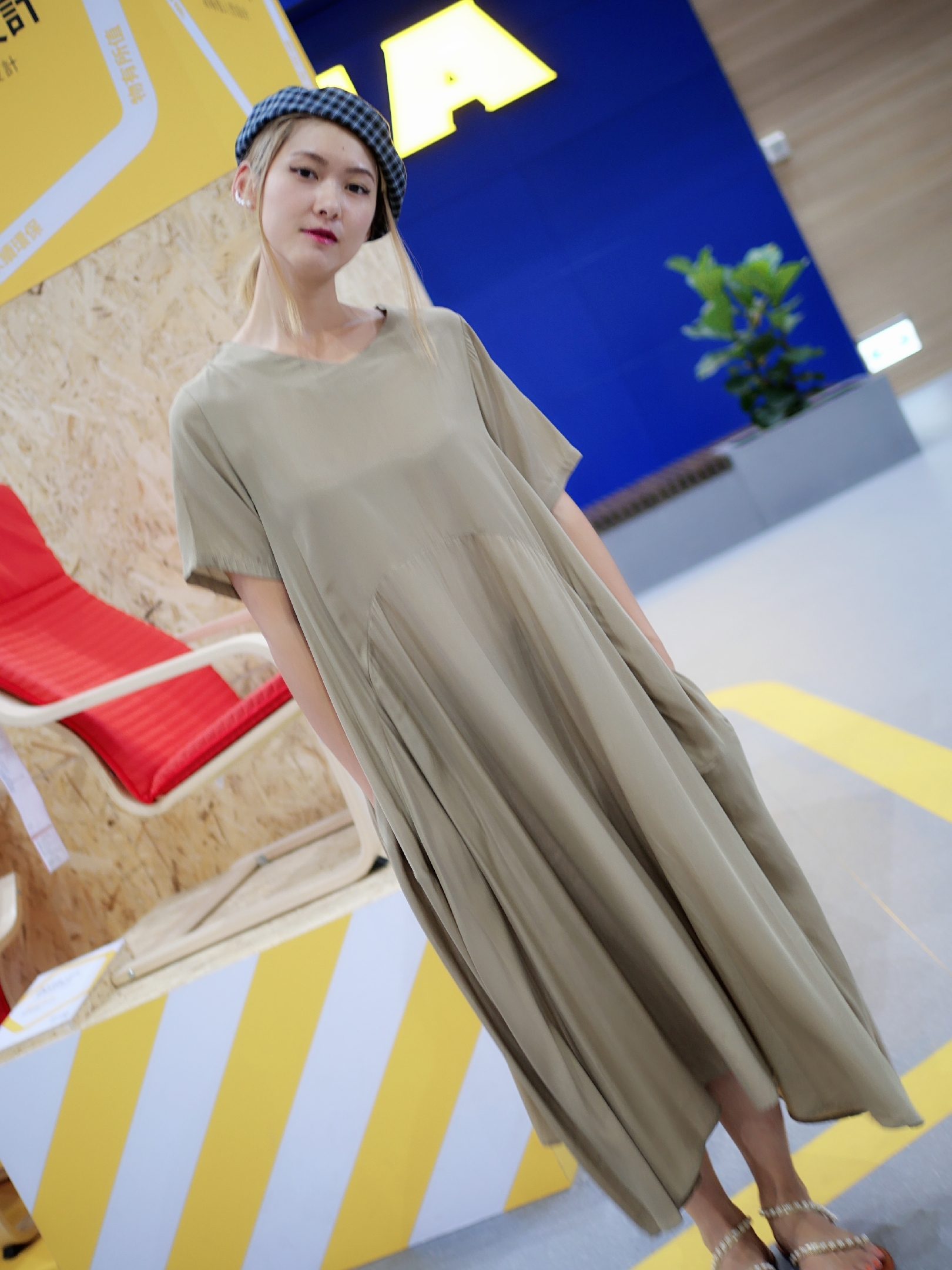 uri_mr1561222692187