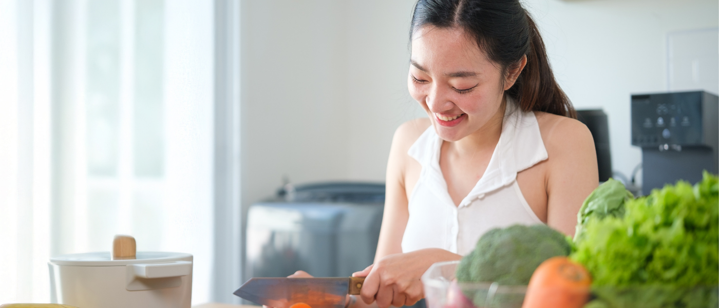 Why Your Waistline Has a Mind of Its Own in Menopause (And What Actually Helps)