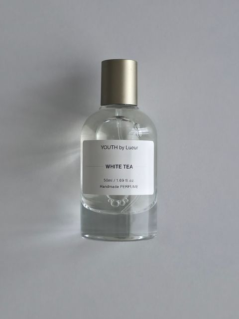 WHITE TEA