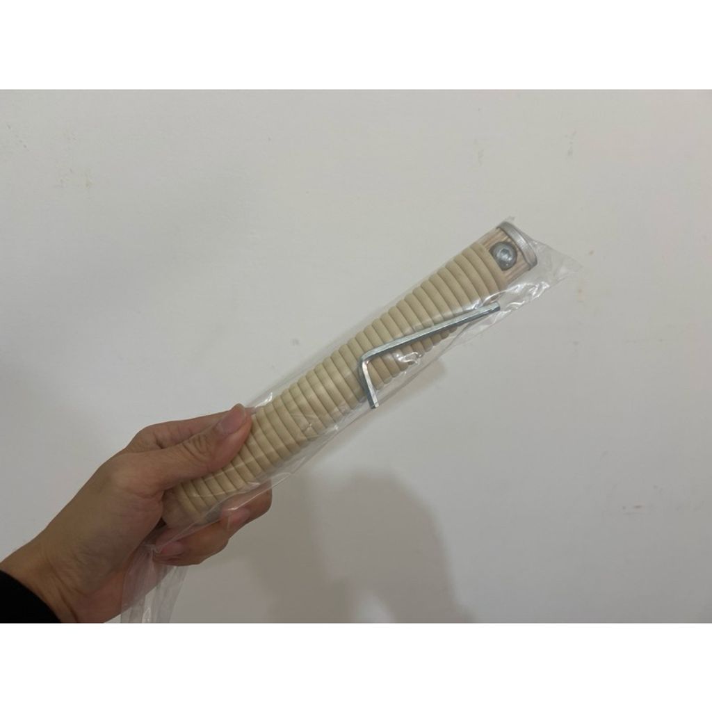 tw-11134207-7ras9-m4mn70ddujuz4f