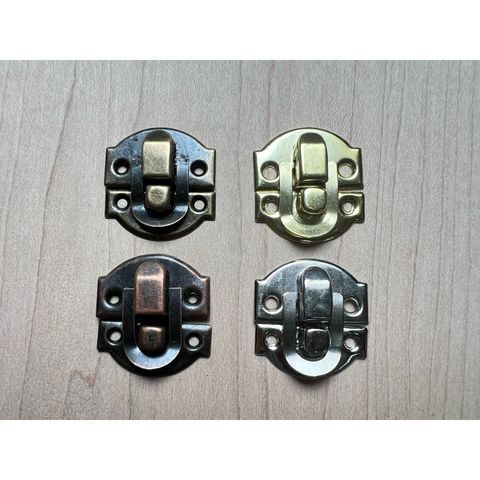 tw-11134207-7r98x-lw7zsew7wmr4f2
