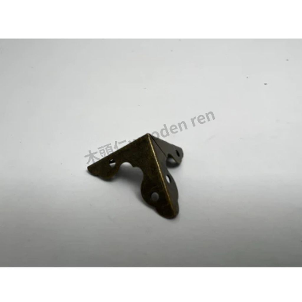 tw-11134211-7r992-lpc90yonnxpv93
