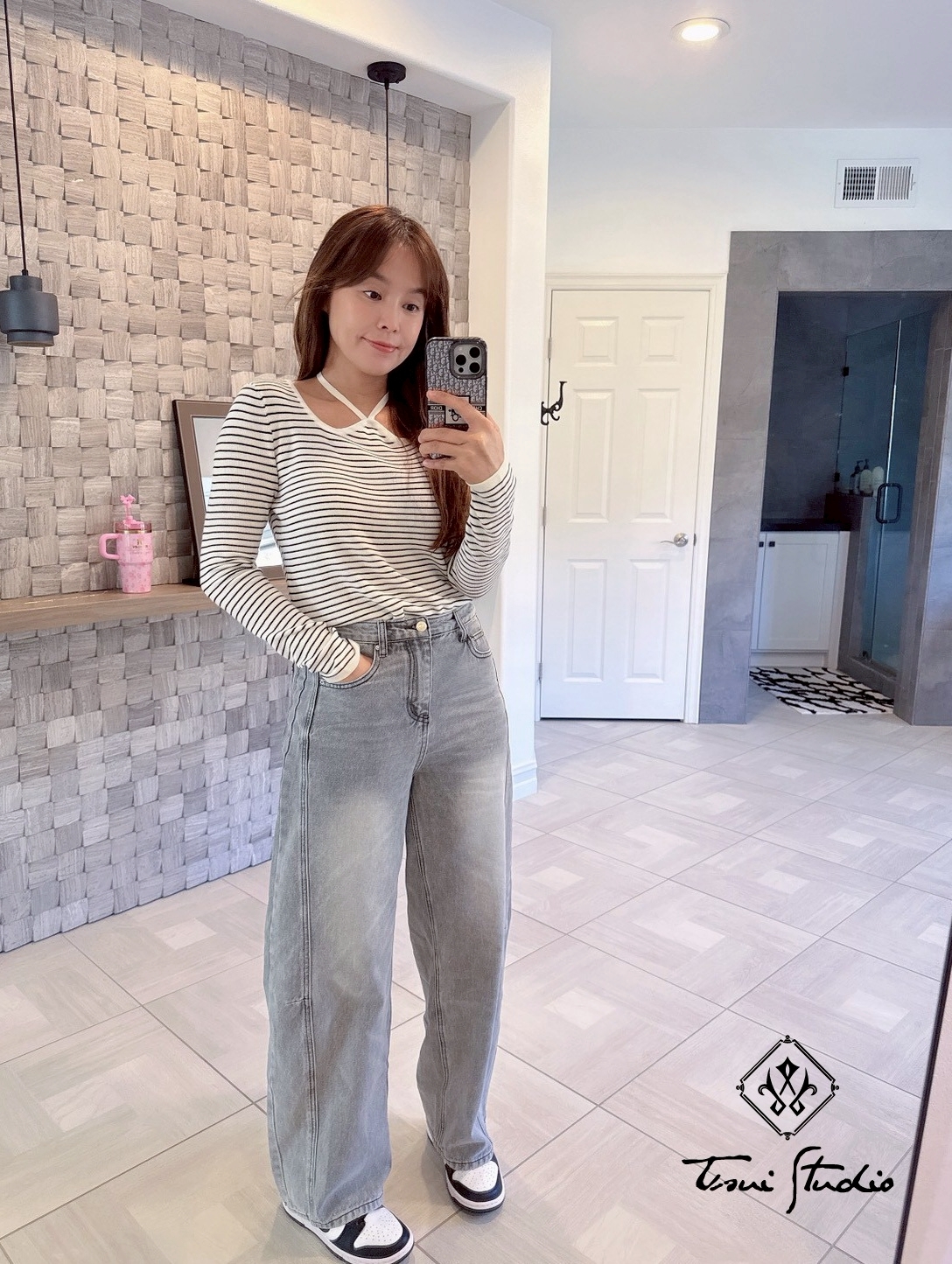 LINE_ALBUM_繞頸針織長袖黑白條紋上衣_260324_13