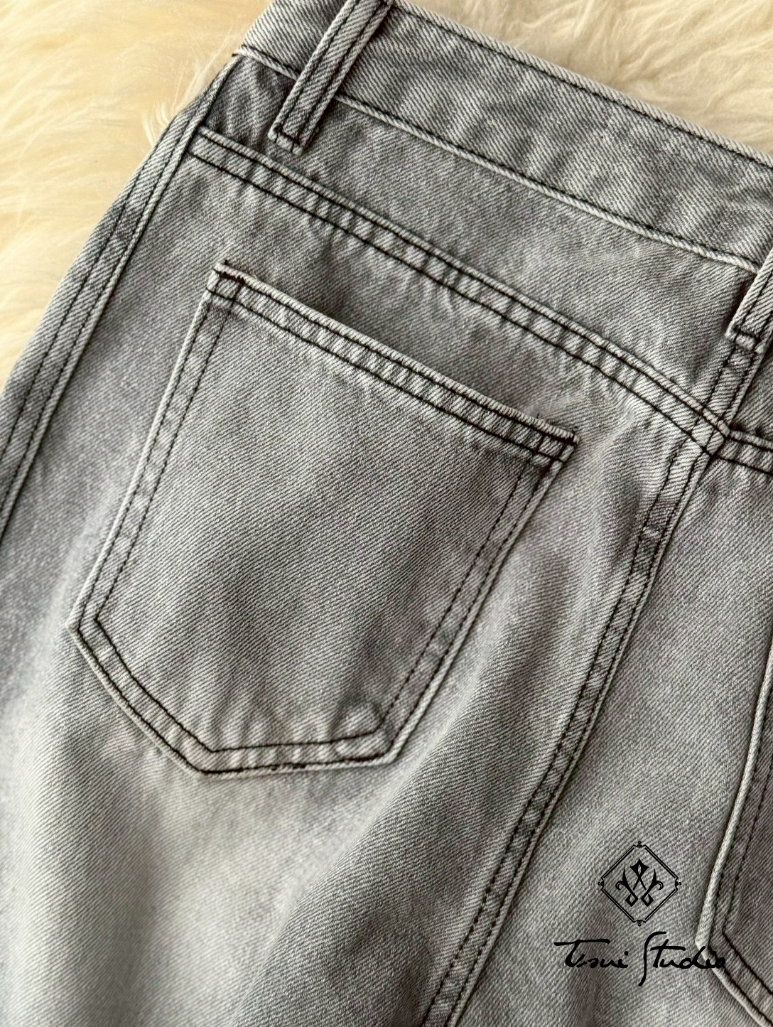 LINE_ALBUM_復古直筒水洗牛仔褲_260331_12