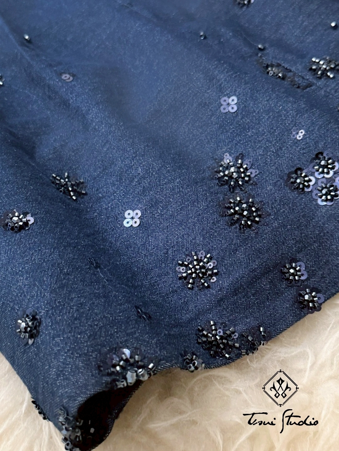 LINE_ALBUM_亮片繡花壓褶牛仔短裙_260414_3