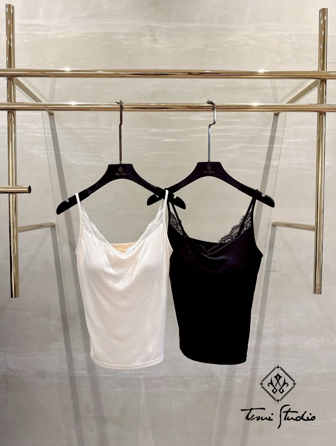 LINE_ALBUM_蕾絲細肩V領Bra Top_260414_1