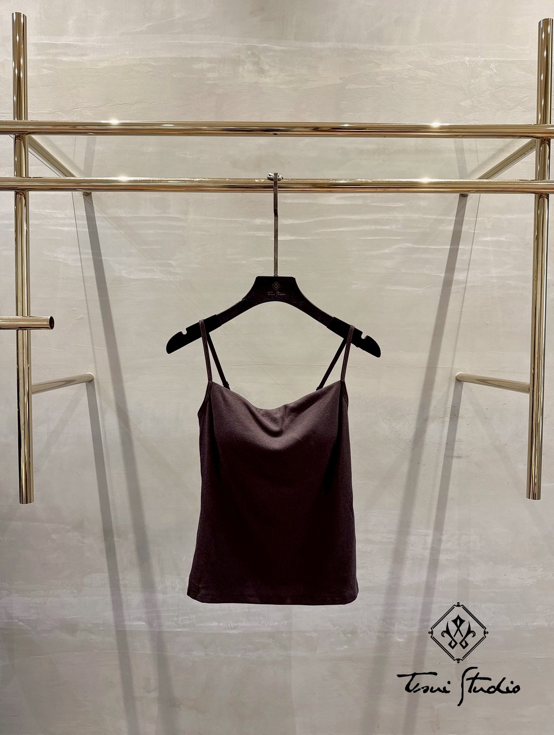 LINE_ALBUM_細肩桑蠶絲一字領Bra Top_260414_3