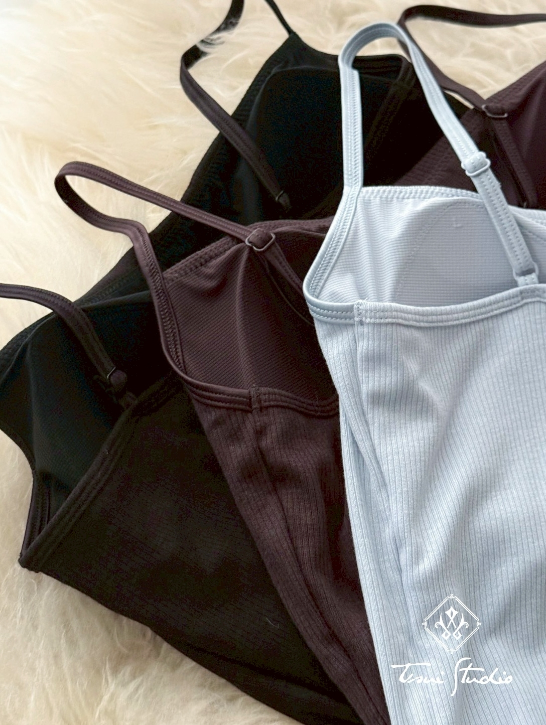 LINE_ALBUM_細肩桑蠶絲一字領Bra Top_260414_6