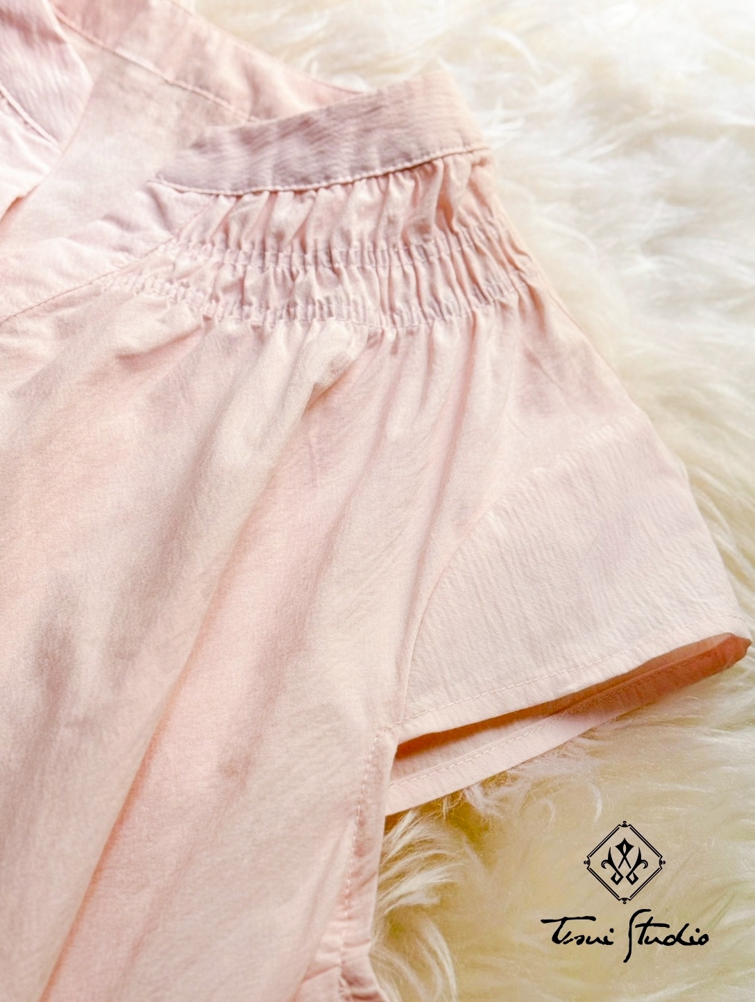 LINE_ALBUM_小飛袖壓褶襯衫上衣_260414_4