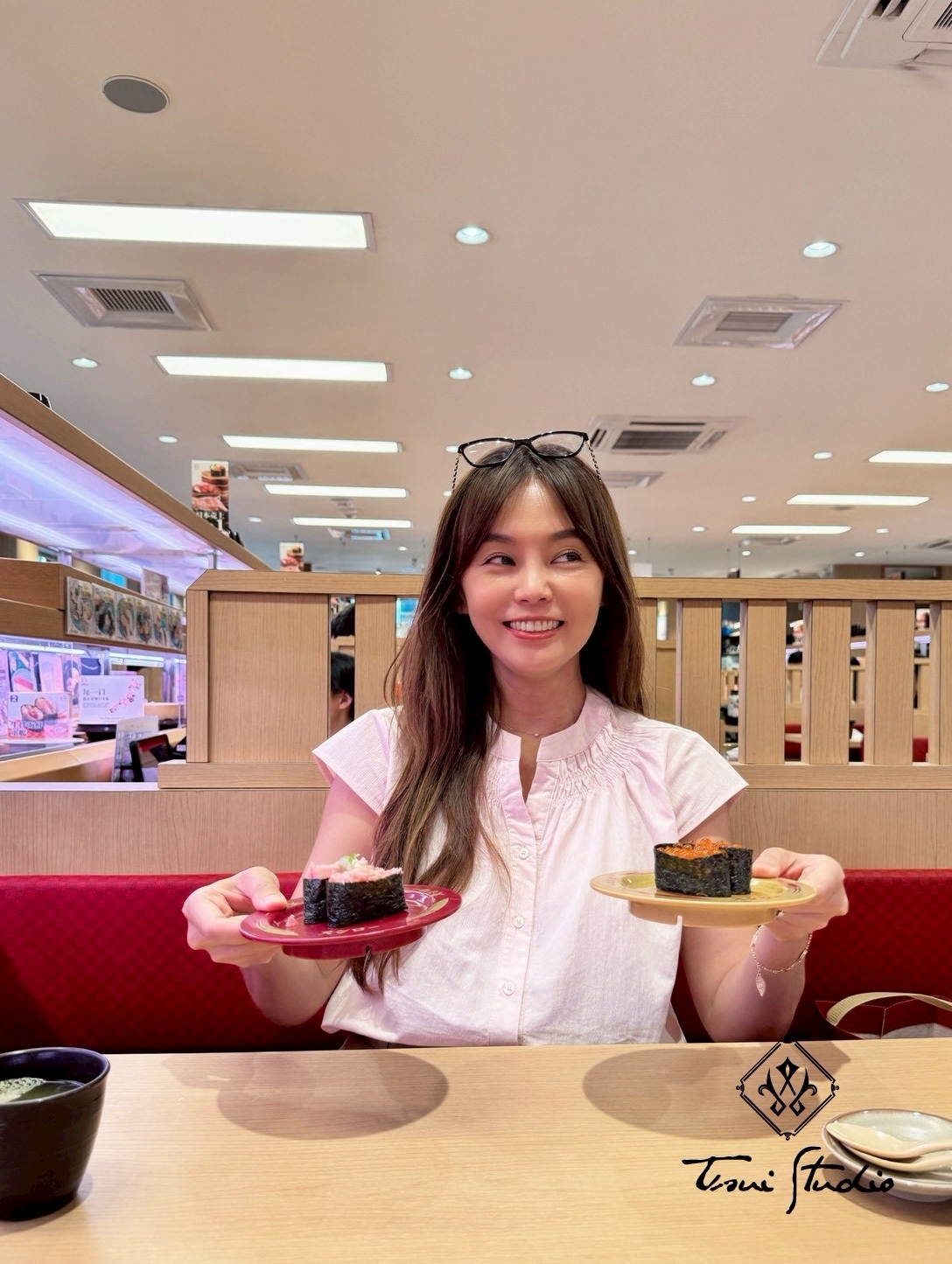 LINE_ALBUM_小飛袖壓褶襯衫上衣_260414_13