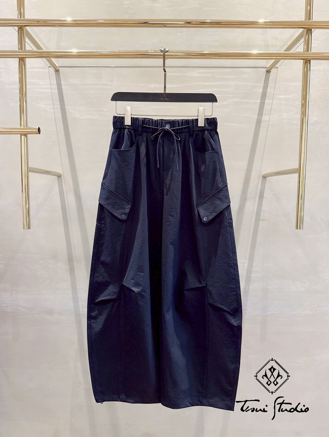 LINE_ALBUM_萊賽爾鬆緊抽繩休閒工裝褲。深藍_260421_1