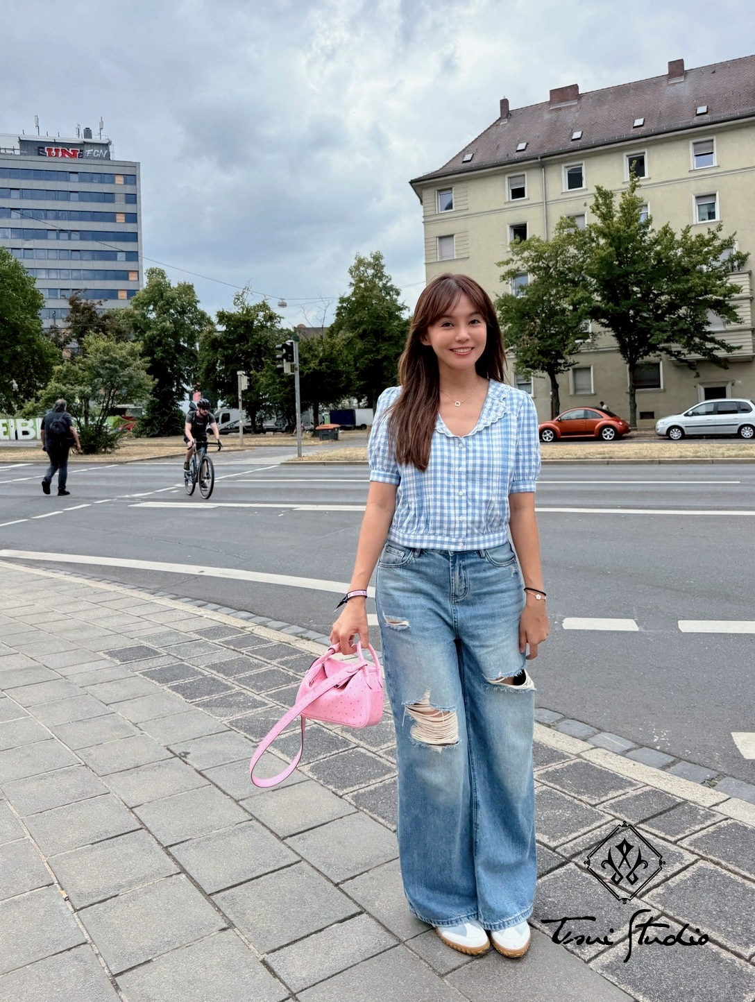LINE_ALBUM_3608_260521_10