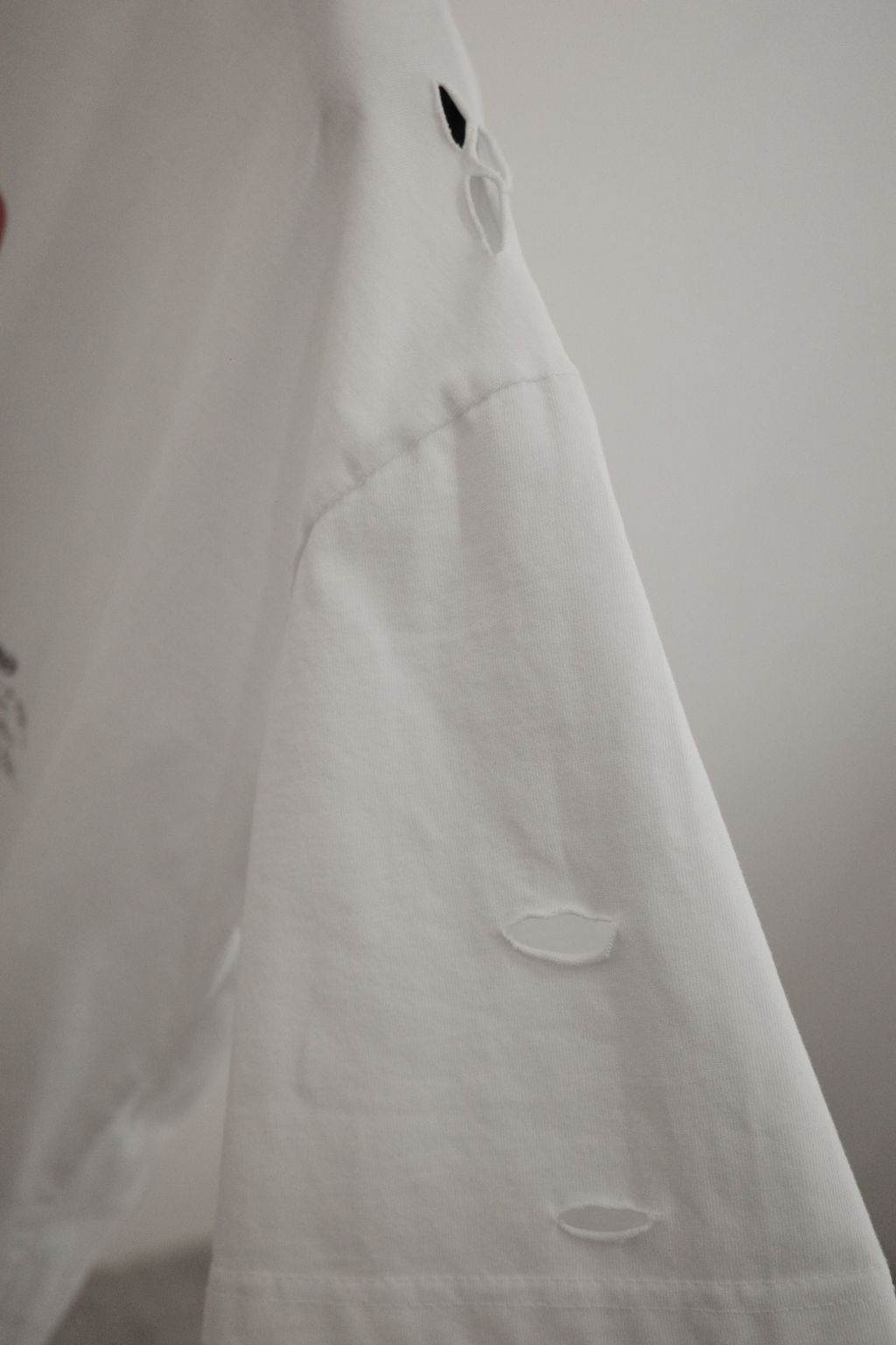 R0004710