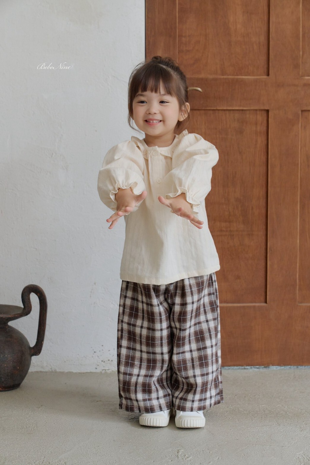 LINE_ALBUM_2026811_260811_152