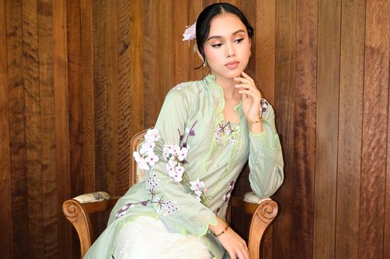 DIAN KEBAYA | Herbroidery