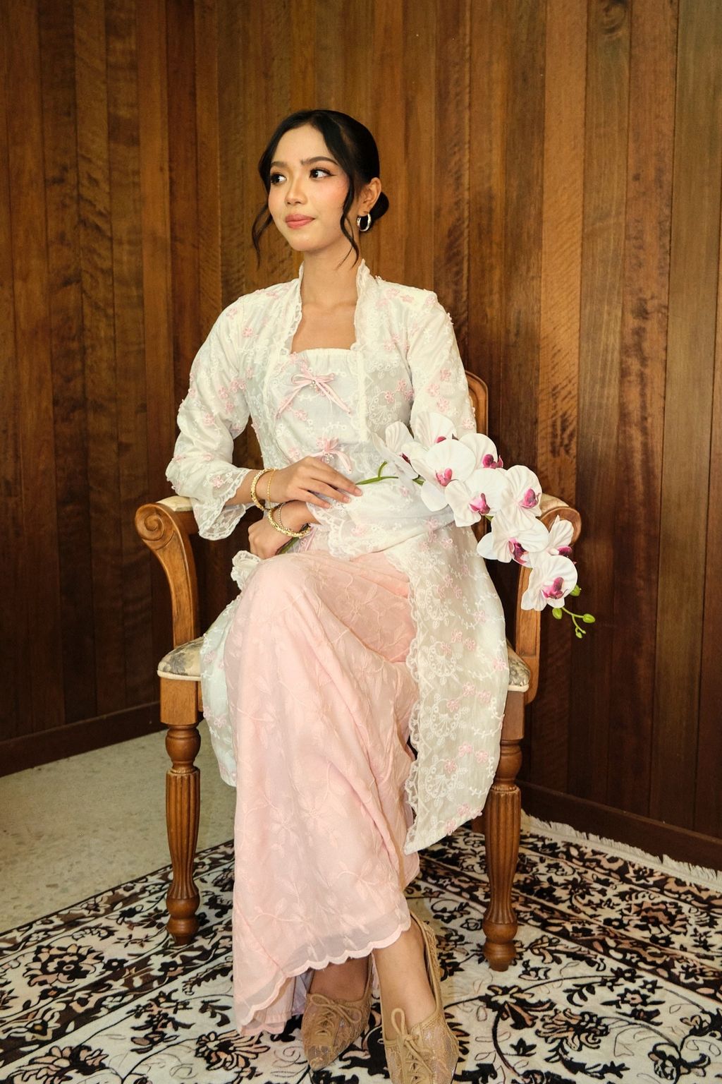 KEBAYA PINK 2