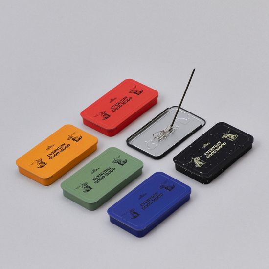 Collins | White Monkey