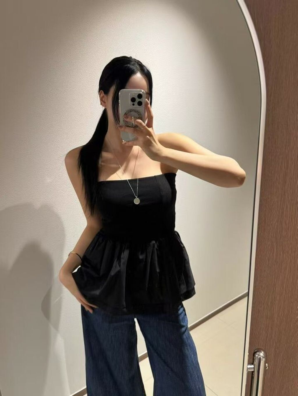 LINE_ALBUM_77 晚上7點 漢南洞小姐姐場 給他一個分類_260702_81