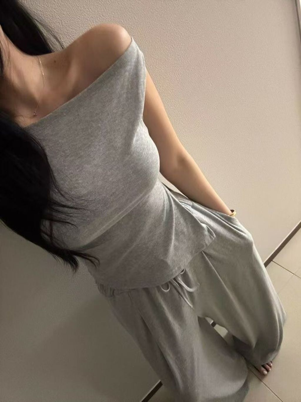 LINE_ALBUM_77 晚上7點 漢南洞小姐姐場 給他一個分類_260702_67