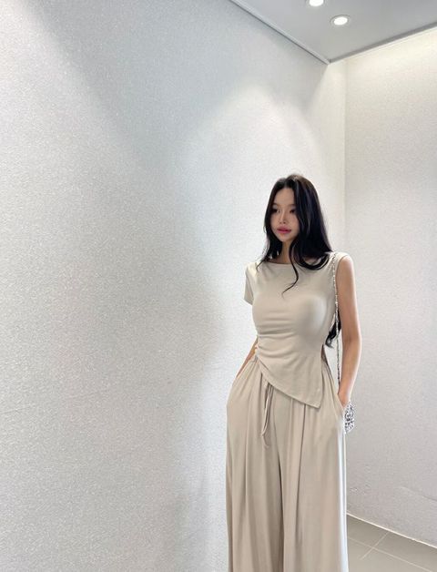 LINE_ALBUM_77 晚上7點 漢南洞小姐姐場 給他一個分類_260702_73