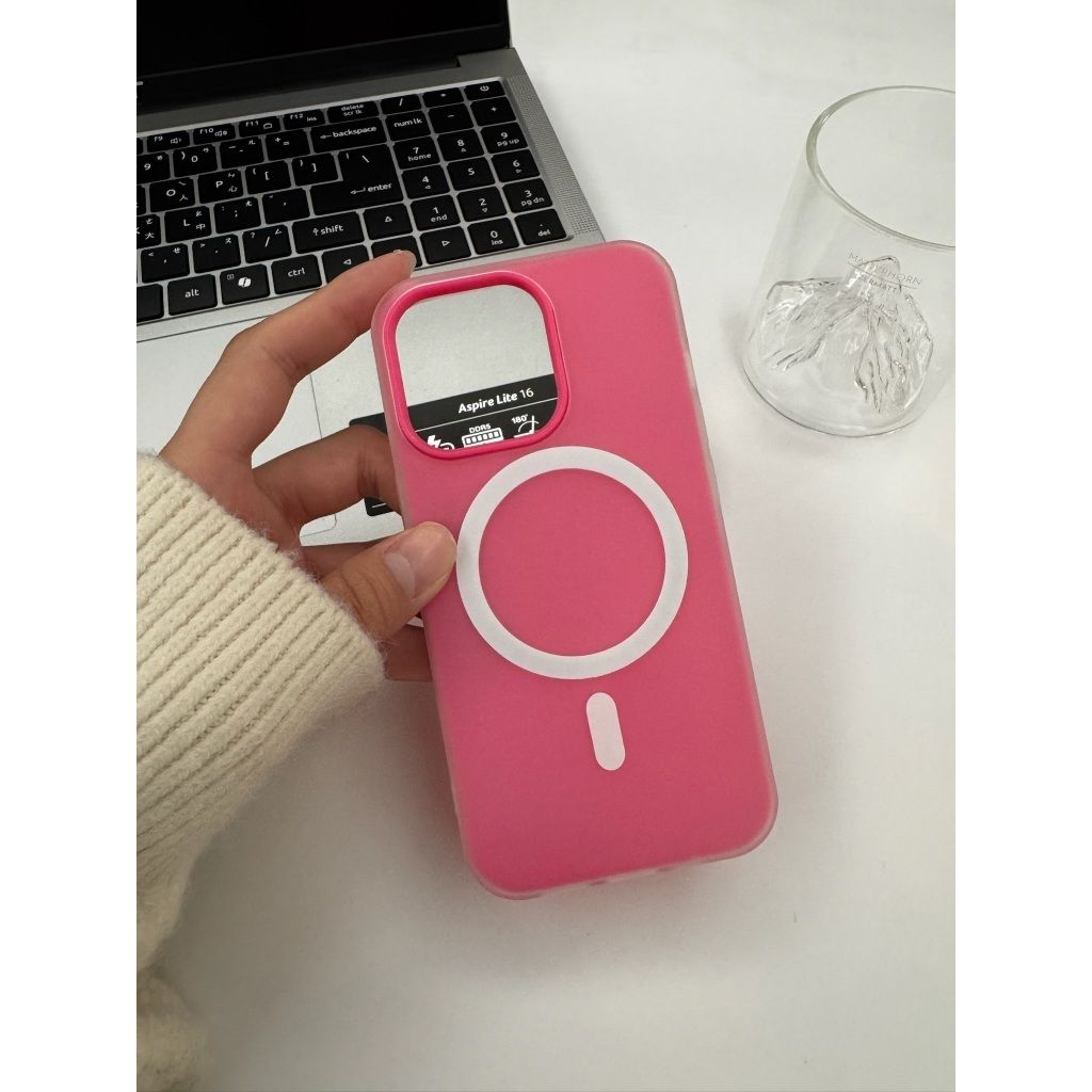 tw-11134207-820l5-mmd38yxq0jd4c6