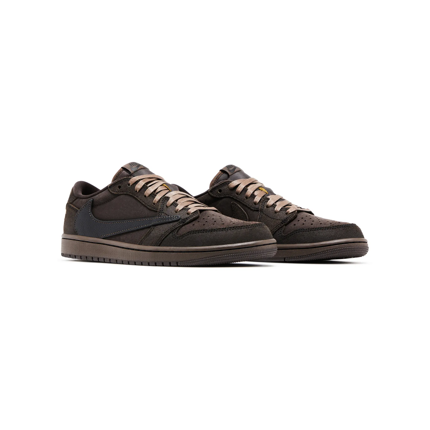 Jordan1RetroLowOGSPTravisScottVelvetBrown-4