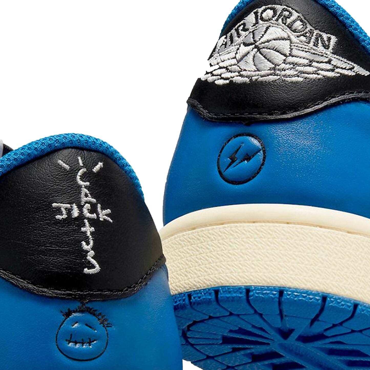 AJ1LowTravisScottFragment3