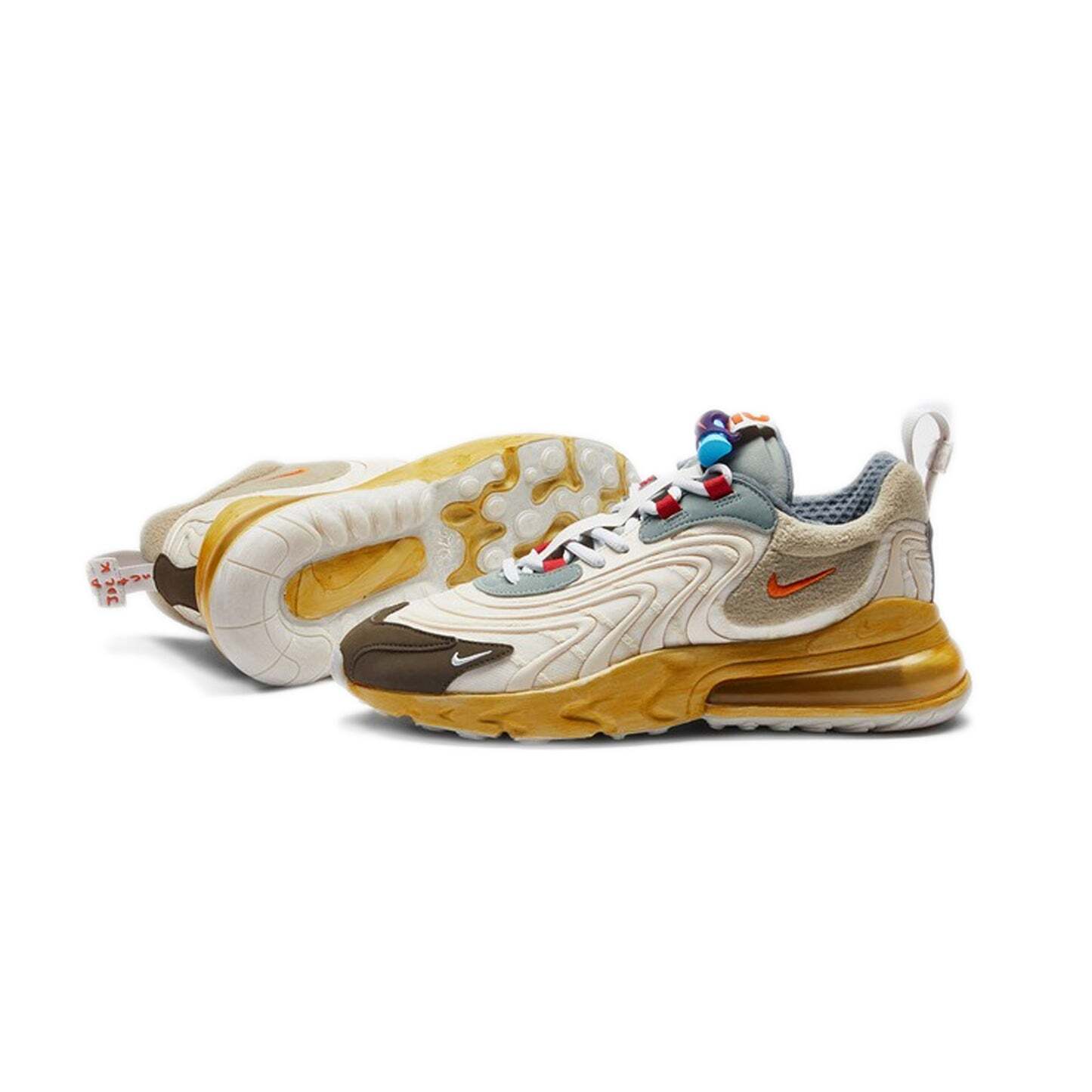 AM270TravisScott2