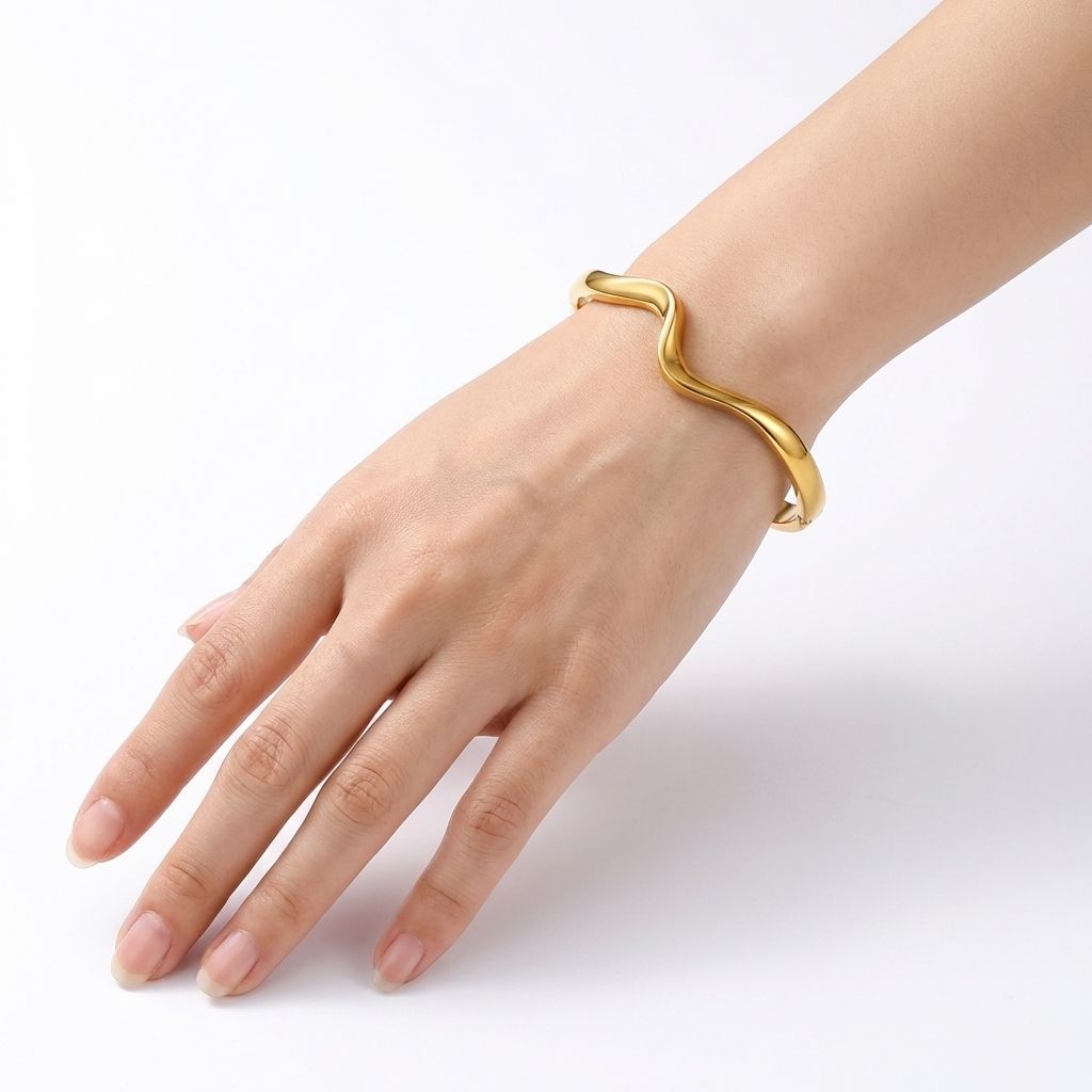 Front_wrist_shot_202604160146