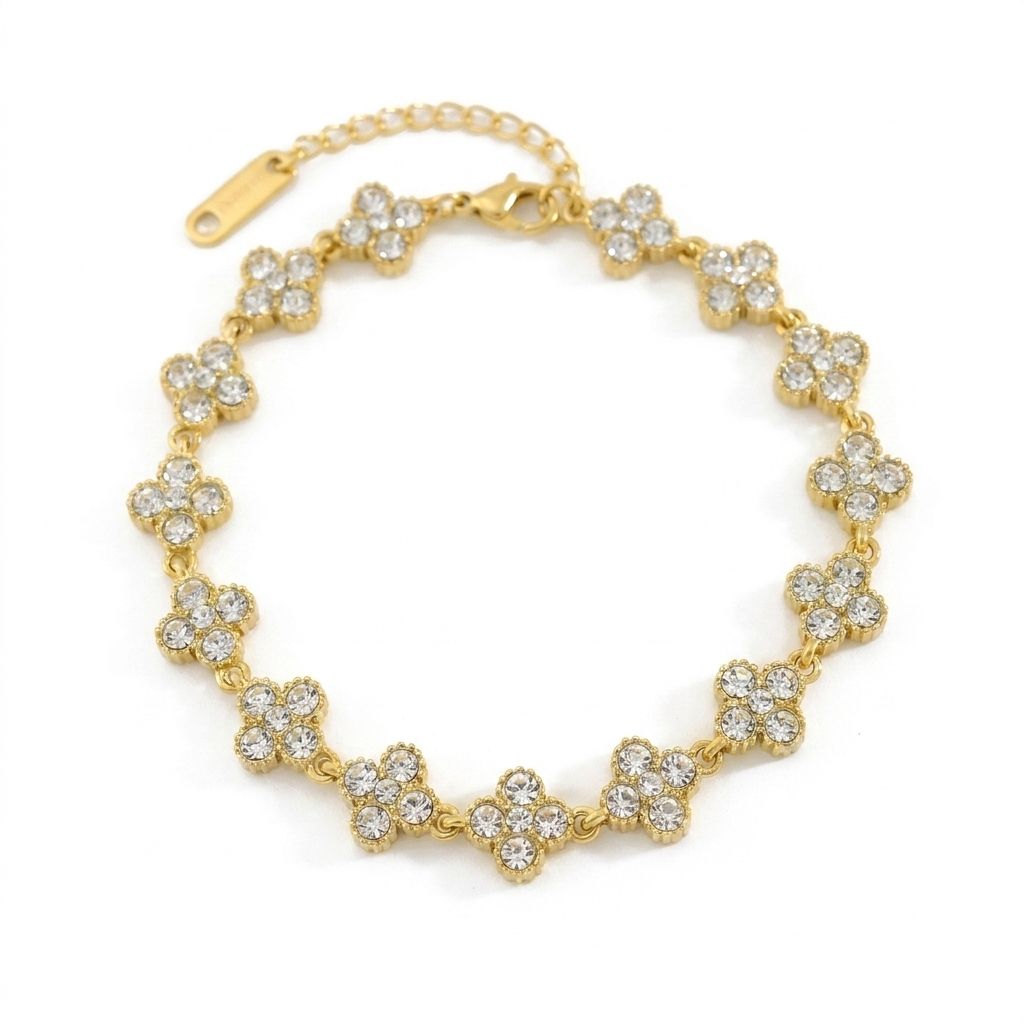 Bracelet_on_white_202604191658