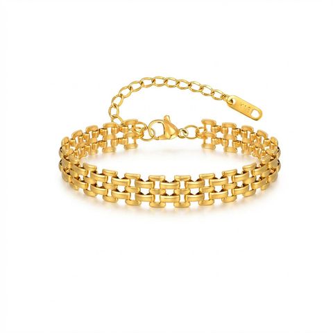 gemini-image-2_front_angle_shot_Prompt_Create_a_high-quality_image_of_the_gold_bracelet_featuri-0