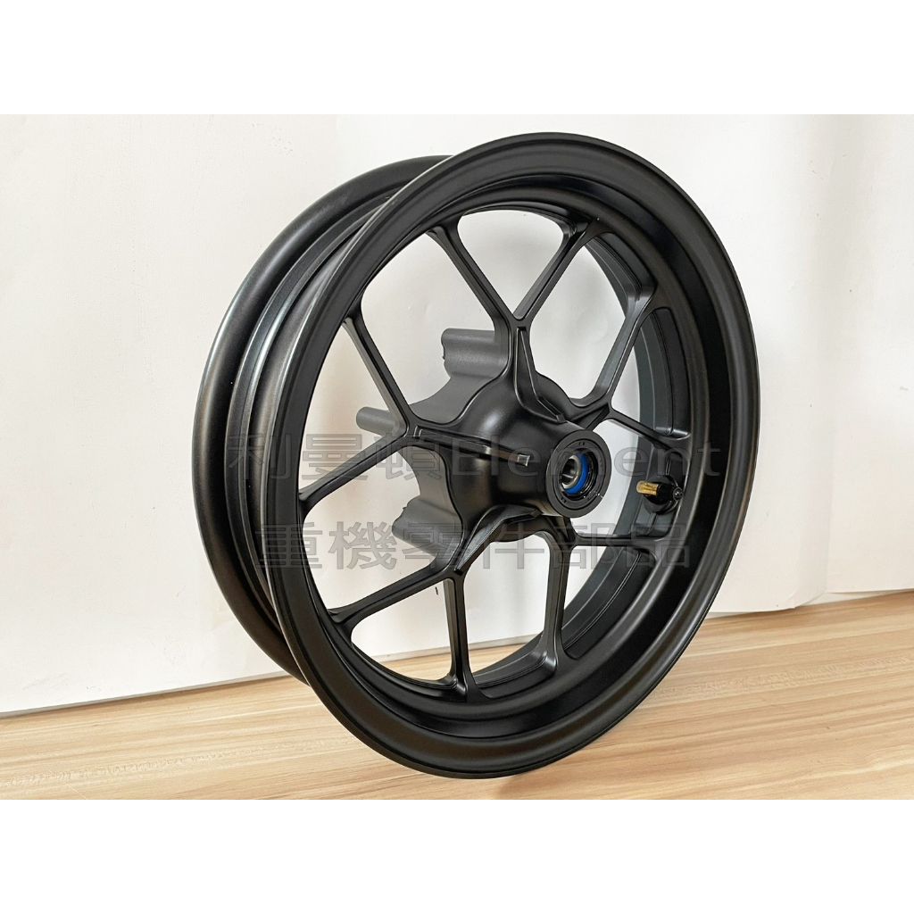 tw-11134207-7qukx-ljwaripzo0qu47