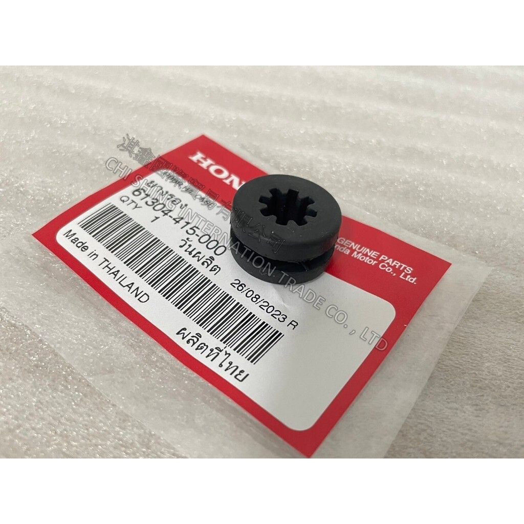 tw-11134207-7r991-ls10wufgda6qbd